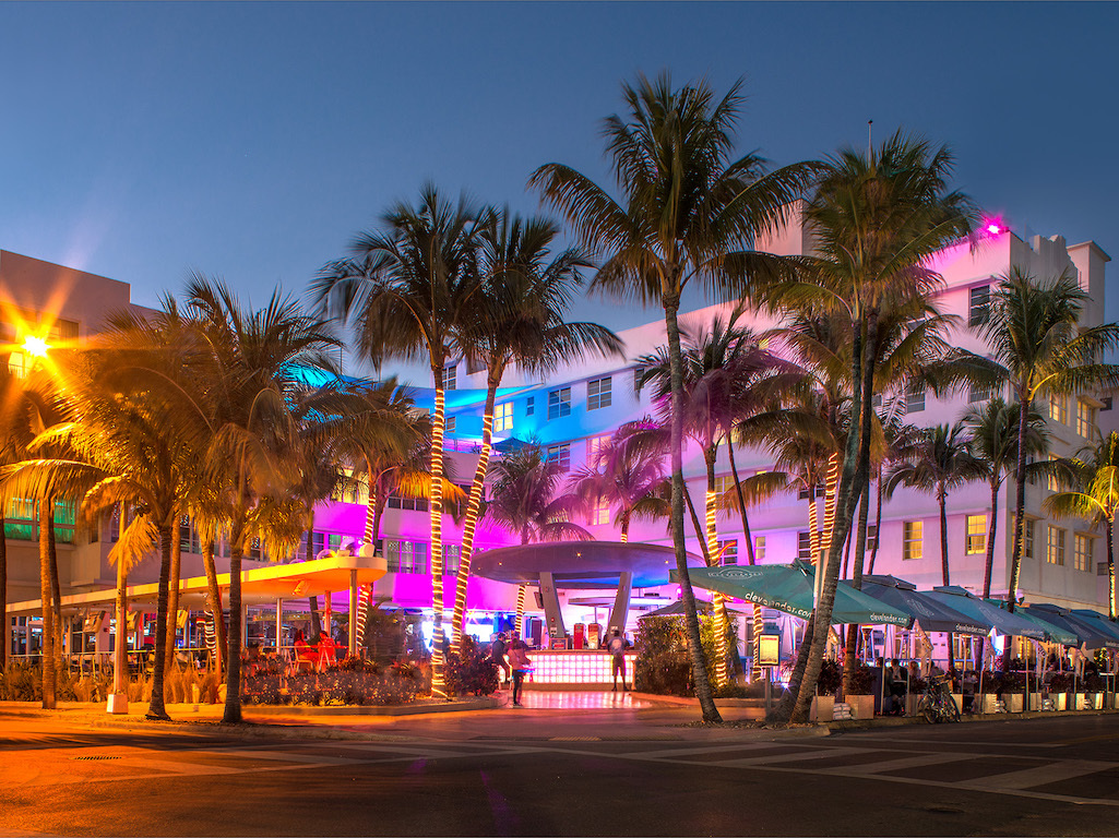 Uncover the Best Ocean Drive Miami Beach Activities